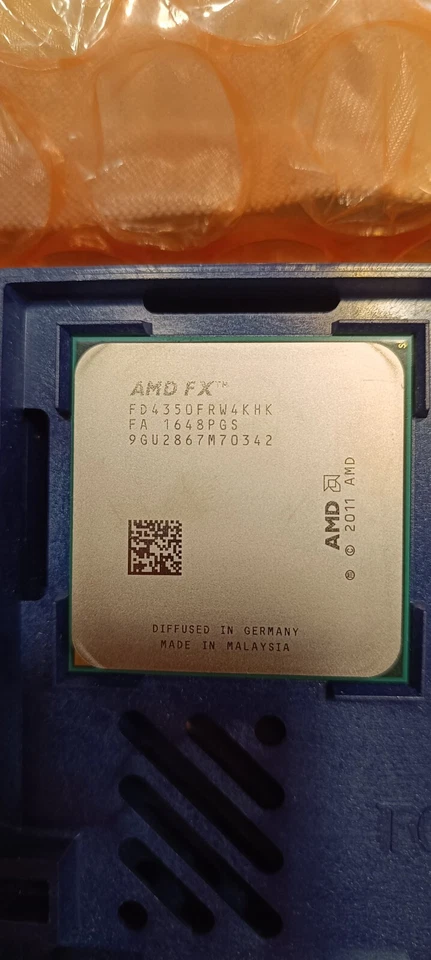 AMD FX-4350 (4x 4.20GHz) FD4350 CPU Sockel AM3+ - Bild 1 von 1