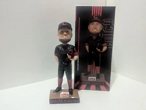 Maglia Graham Ashcraft 2024 City Connect Cincinnati Reds Bobblehead SGA nuova con scatola - Foto 1 di 17