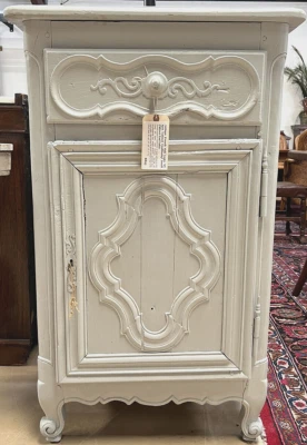 Antiguo gabinete de mermelada Luis XV de roble francés Confiturier pequeño mesa auxiliar Foto 1 de 4