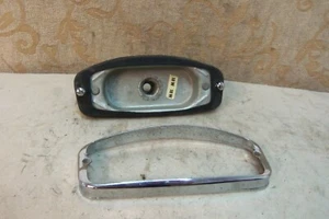 NOS LUCAS L686 AUSTIN HEALEY SPRITE MG LAMPADA SEGNALE MIDGET PORTALAMPADA TRIM - Foto 1 di 5