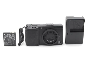 [NEAR MINT] RICOH GR DIGITAL II 10.1MP Digital Camera From JAPAN - Picture 1 of 9