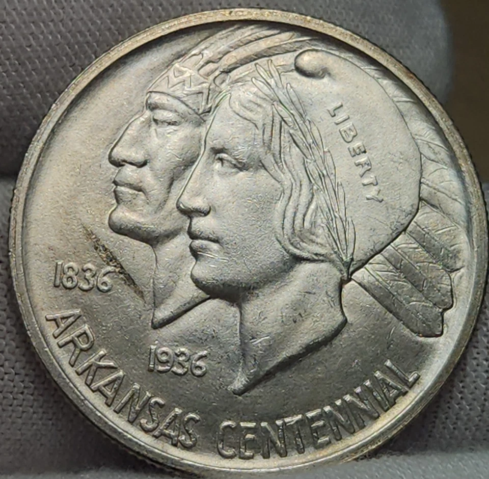 1935 S Arkansas Commemorative Half Dollar, Low Mintage Of 5,506, Unc BU, CH~ARK7 - Image 1 of 4