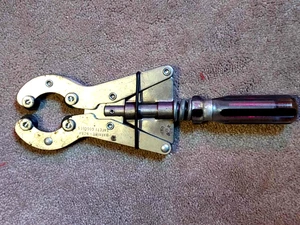 Vintage Adjustable 4 Blade Pipe Cutter Tool Unbranded Made in USA - Picture 1 of 2