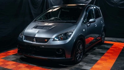 FRESH JDM IMPORT - MITSUBISHI COLT RALLIART TURBO - BABY EVO - Image 1 of 4