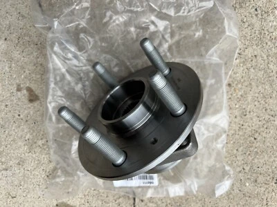 Buje y cojinete de rueda trasera para Cadillac CTS Chevy Camaro 2009-2015 BR930555 Foto 1 de 4