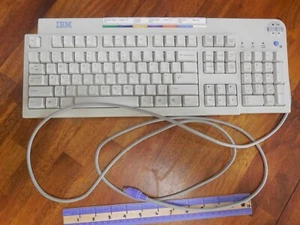 Vintage IBM Model KB-9930 Keyboard Corded - Picture 1 of 5