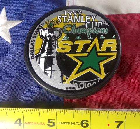 OFFICIAL 1999 DALLAS STARS STANLEY CUP CHAMPIONSHIP SOUVENIR HOCKEY PUCK!!! Cover