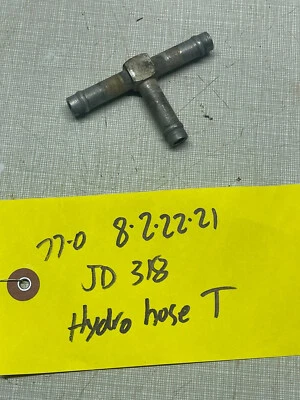 John Deere 318 420 Tractor Hydraulic Oil Line T Connector - Image 1 of 3