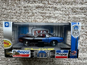 M2 Machines 1971 Plymouth Cuda Hemi MOPAR 75th Anniversary - Picture 1 of 8