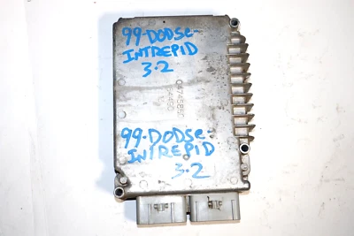 Dodge Intrepid/Chrysler Concorde 1999 computadora con motor de 3,2 L P04896120Ac Foto 1 de 3