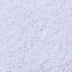 20gms Myuki High Quality size 11/0 Beads - Colour 402 - Opaque Snow White - Picture 1 of 5