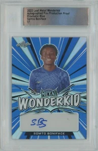 2022 Foglia Metallo Wonderkid SOMTO BONIFACE Prismatico Blu Press Proof 1/1 Auto - Foto 1 di 2