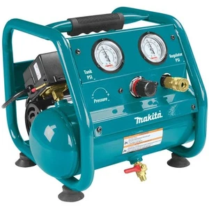 Makita Compact Air Compressor - Picture 1 of 8