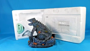 Hawthorne Nightmare Before Christmas T-Rex Haus Disney beleuchtet Neu im Karton mit Echtheitszertifikat - Bild 1 von 6