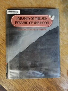 Pyramid of the Sun, Pyramid of the Moon by Leonard Everett Fisher - Bild 1 von 2