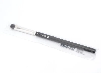 MAC Split Fibre Eyeshadow Brush #233 - Full Size [NWOB Sealed] - Image 1 of 3