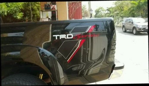 NewTOYOTA HILUX VIGO SPORTIVO 2014 PAIR GENUINE TRD GREY STICKER FROM TOYOTA Foto 1 de 1