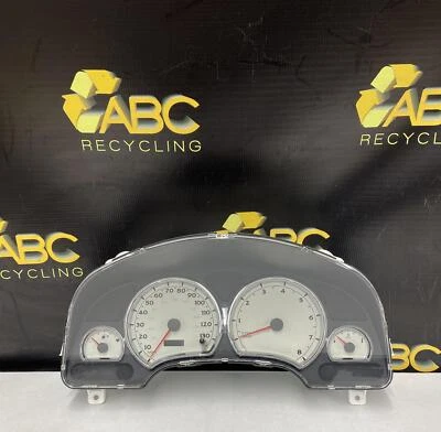 Кластер спидометра в сборе 2006-2007 Saturn VUE OEM 173K - Изображение 1 из 4