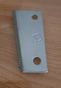 John Deere #H21533 SERRATED LEDGER PLATE (QTY 1) - Picture 1 of 2