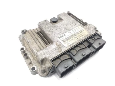 23710AW324 CENTRALINA MOTORE / 0281011646 / 253121 PER NISSAN PRIMERA P12 1.9 - Immagine 1 di 4