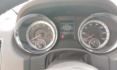 2012 Durango OE medidor de velocidade cluster 136K milhas Dodge - Imagem 1 de 4