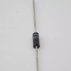 1x 1n4971c DIODI ZENER IN VETRO 5 WATT - Foto 1 di 4