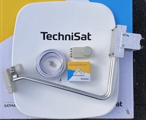 Sistema de satélite TechniSat 65plus blanco polar TechniSat Quad-LNB (4 participantes) nuevo 25 m  - Imagen 1 de 3