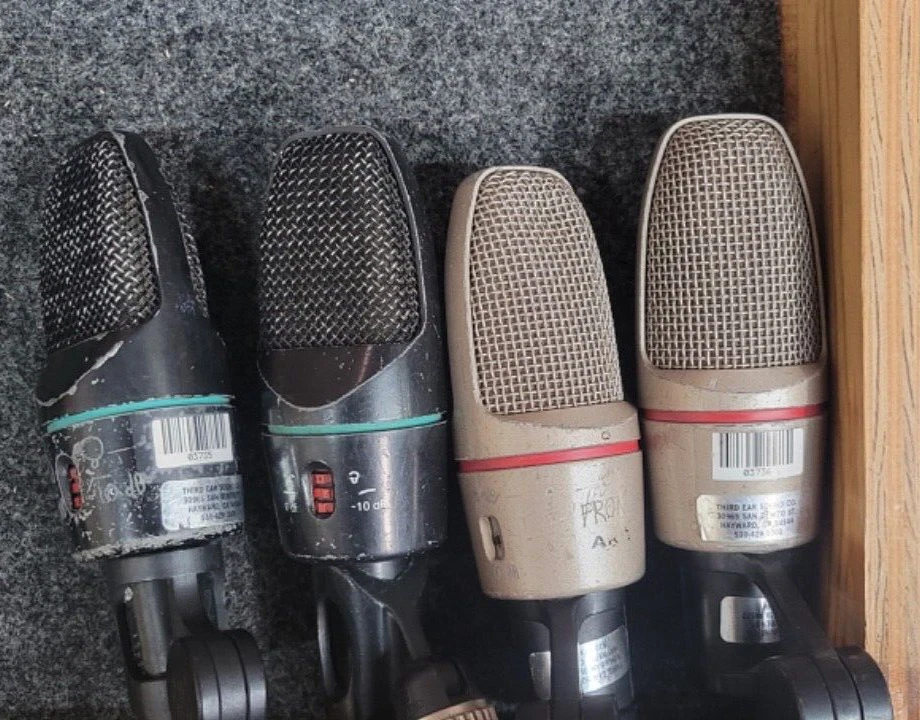 VINTAGE USED - AKG C3000 Large-Diaphragm Condenser Microphone - Black & Tan - Image 1 of 1