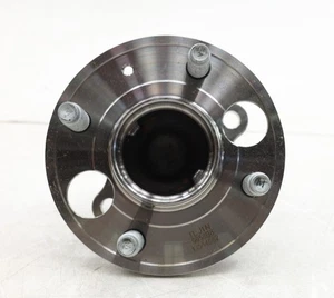 NEW OEM GM Rear Wheel Bearing & Hub 13584682 Chevrolet Spark 2016-2021 - Picture 1 of 6