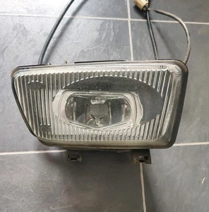 discovery 2 TD5 V8 front fog light RH Pre Facelift - Picture 1 of 3