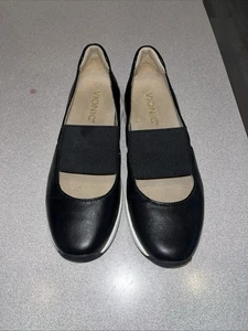 Vionic Cadee Mary Jane Shoes Womens Size 5 Black Leather Stretch Slip On - Picture 1 of 5