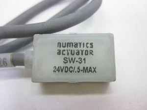 Sensor actuador Numatics SW-31, 24 VDC/.5-Max - Imagen 1 de 4