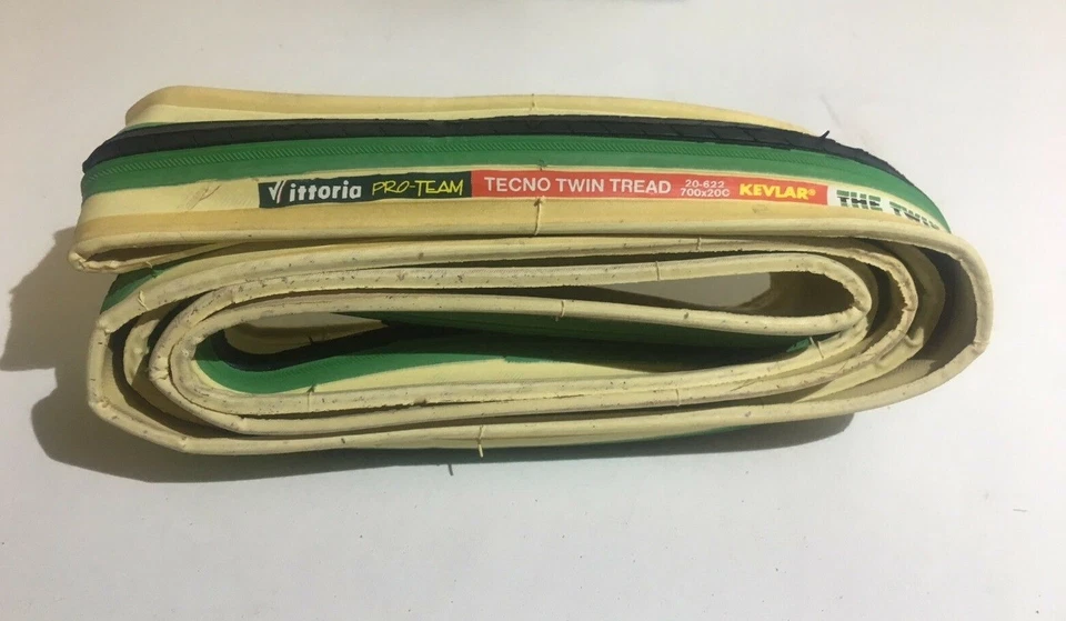 PAAR ABDECKUNG VITTORIA TECNO TWIN TREAD KEVLAR GRÜN SCHWARZ 700X20C ROS