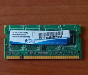 RAM 1GB SO-DIMM AData ADOGC1A08342 DDR2 400(3) 1Gx8 M2XAD0H3l34C3X1A52 - Foto 1 di 2