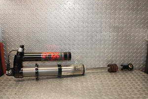 20 / 21 Polaris RZR Pro XP / Unlimited Front Right Shock OEM 7045389 - Picture 1 of 23