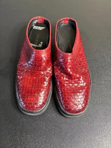 Trotter Shoes Weaved Leather Women's sz 7 - Picture 1 of 5