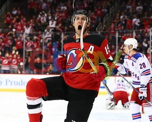 Travis Zajac Goal Celebration New Jersey Devils 8x10 NHL Hockey Photo - Picture 1 of 1