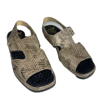 REIKER Beige Snake Effect Leather Sandals Size UK 3 EUR 36 Worn once  - Image 1 of 4
