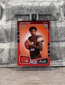 Shedeur Sanders - 2025 Panini Instant Studio Black Rookie SR-30.  1/1 MEISTERWERK - Bild 1 von 2