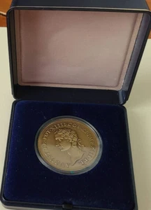 Medal w/ Box - 2000 JAHRE AUGSBURG**Emperor Augustus ** 1985 - Picture 1 of 3