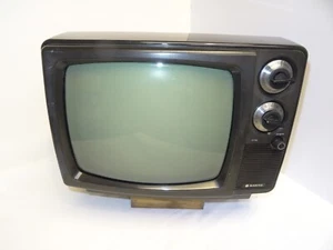 Sanyo Vintage Portable 11" Black/White Television model 21T66 Works - Picture 1 of 9