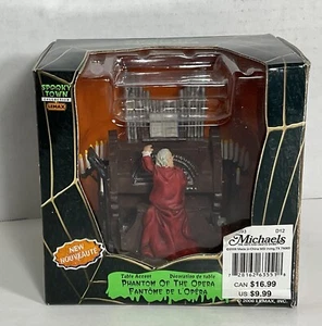 2006 FANTASMA DELL'OPERA Lemax Spooky Town HALLOWEEN TAVOLO ACCENTO NUOVO CON SCATOLA 63551 - Foto 1 di 9
