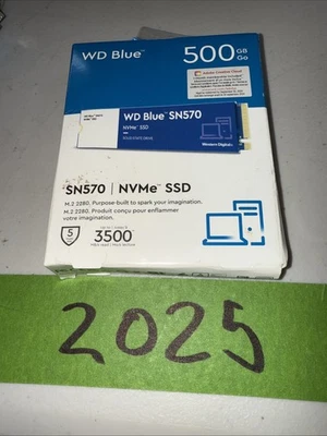 Western Digital 500GB WD Blue SN570 2280 NVMe Internal SSD (WDS500G3B0C) - Image 1 of 2
