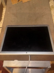 Apple Cinema HD Display, 23-inch aluminum model (A1082), released around 2004 - Picture 1 of 5
