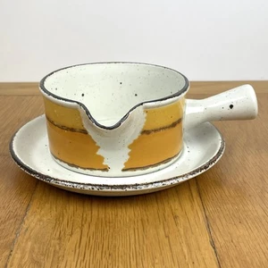 Midwinter Stonehenge Sun Gravy Boat and Stand - Picture 1 of 12