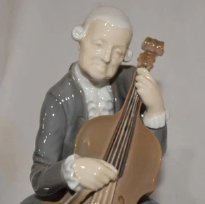Bing & Grondahl Copenhagen Man With Cello Figurine 2032 Fact 1st Mint - Picture 1 of 1