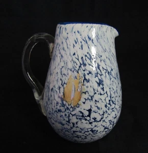 PILGER MUNDGEBLASEN BLAU UND WEISS SPRITZER GLAS 4" HOCH KLEIN. KRUG - Bild 1 von 5