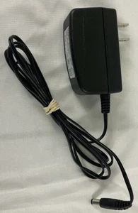 Adaptador de CA de conmutación DVE DSA-9R-12AUS 9V - Imagen 1 de 5