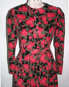 Vintage 70s fine corduroy J. Christopher belted dress roses floral Sz. 4 US made - Picture 1 of 1