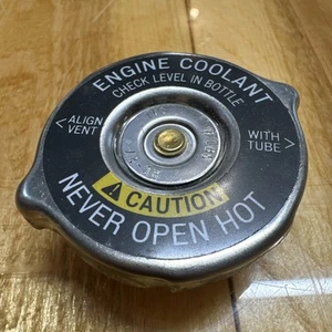 Genuine ACDelco Radiator Fill Cap - Vintage - - Picture 1 of 5